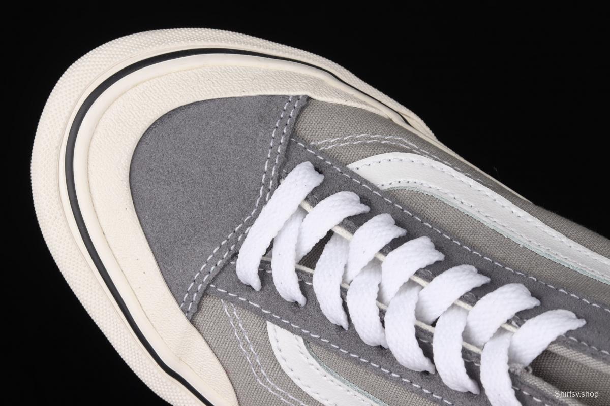 Vans Style 36 gray and white crescent toe low upper shoes VN0A3MVL195